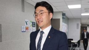 Post-Crypto Scandal: South Korea's Parliament Votes to Maintains Kim Nam-kuk's Position 